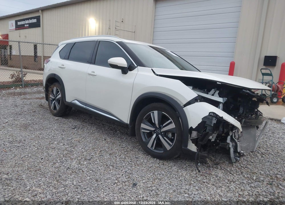 2023 NISSAN ROGUE PLATINUM FWD VIN: JN8BT3DC9PW104472