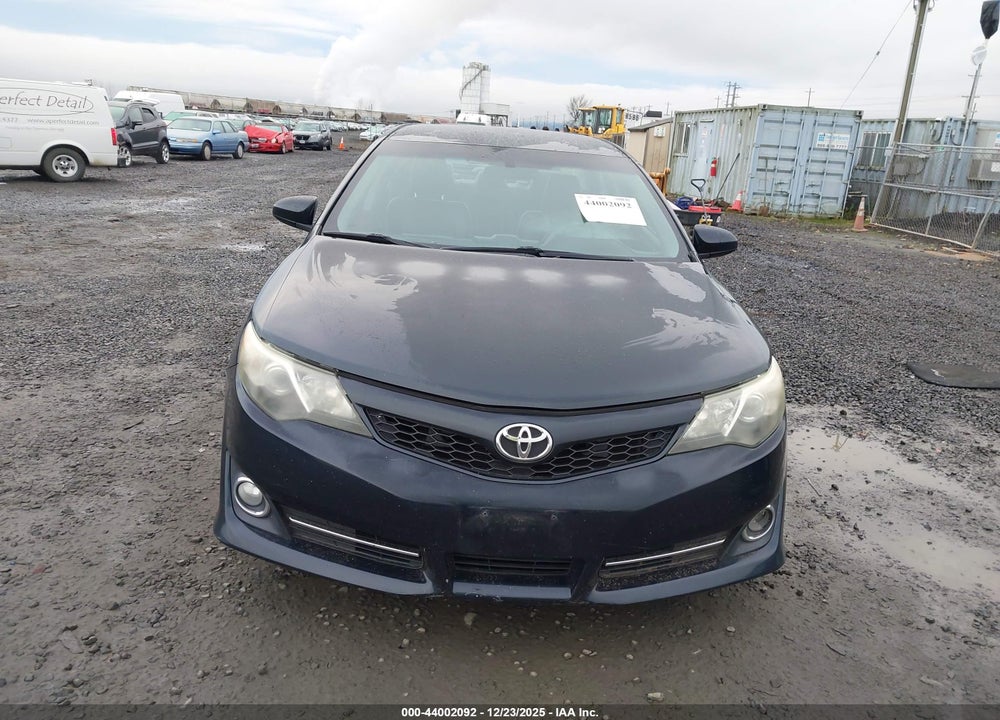 2014 TOYOTA CAMRY SE VIN: 4T1BF1FK4EU373110