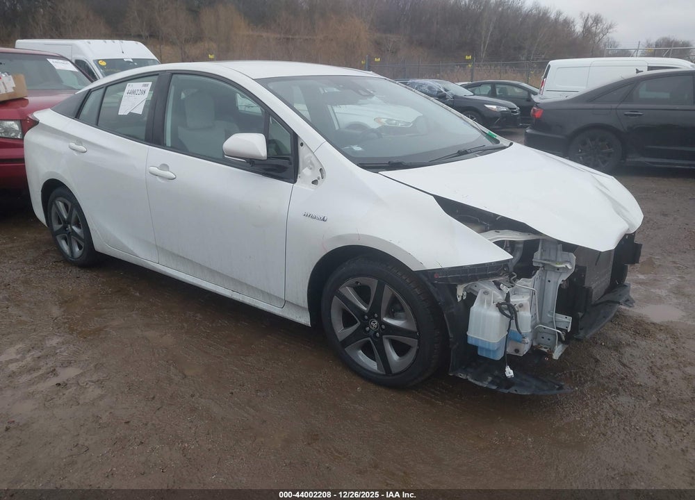 2019 TOYOTA PRIUS XLE VIN: JTDKARFU2K3094288