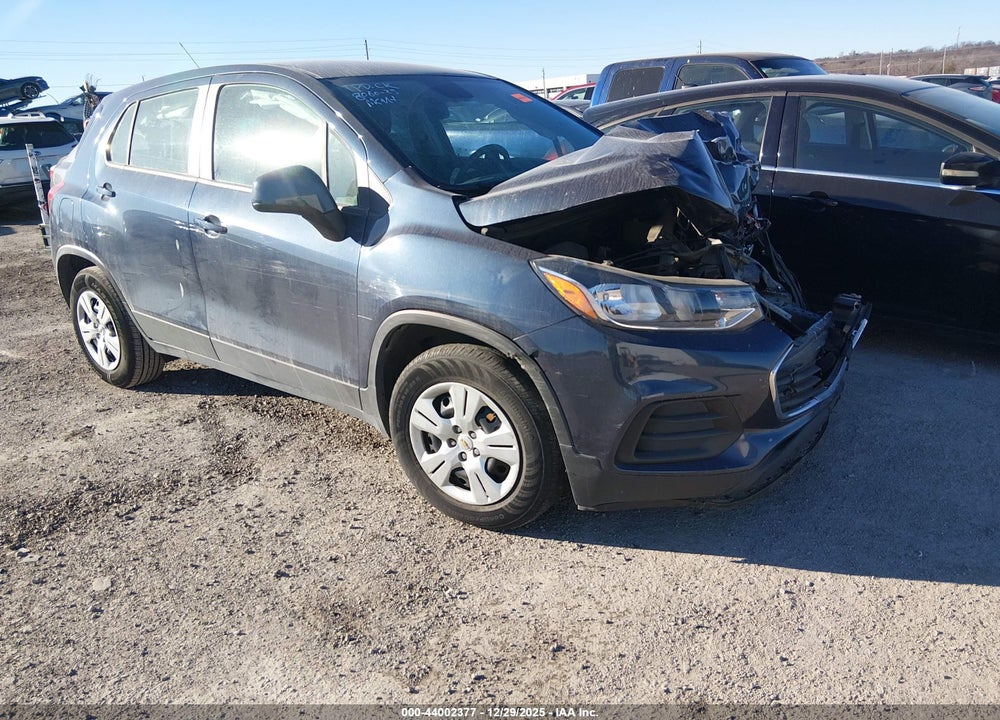 2018 CHEVROLET TRAX LS VIN: 3GNCJKSB6JL386181