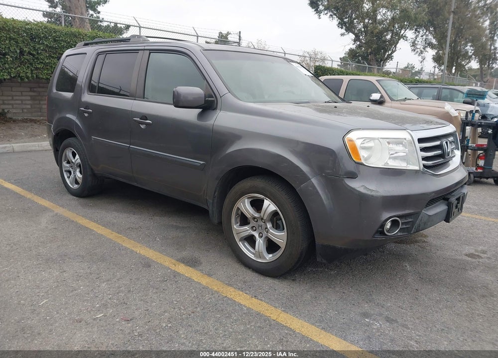2014 HONDA PILOT EX-L VIN: 5FNYF4H70EB036290