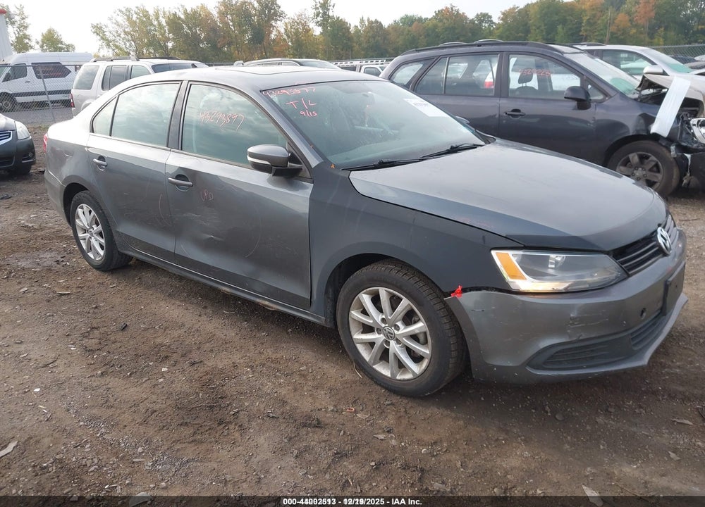 2011 VOLKSWAGEN JETTA 2.5L SE VIN: 3VWBZ7AJ2BM326524