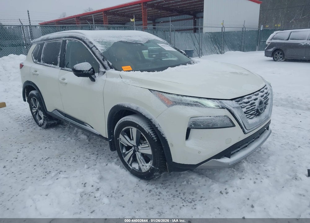 2021 NISSAN ROGUE PLATINUM INTELLIGENT AWD VIN: JN8AT3DD4MW319404