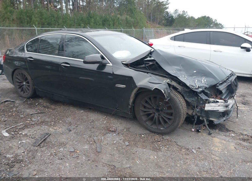 2016 BMW 528I VIN: WBA5A5C58GG353589
