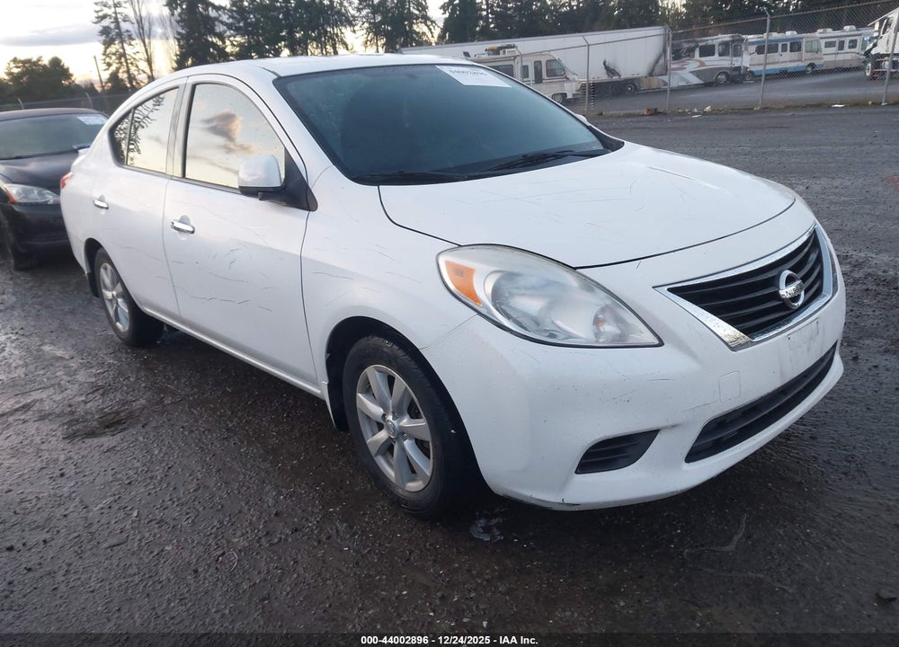 2014 NISSAN VERSA 1.6 SV VIN: 3N1CN7AP3EL808830