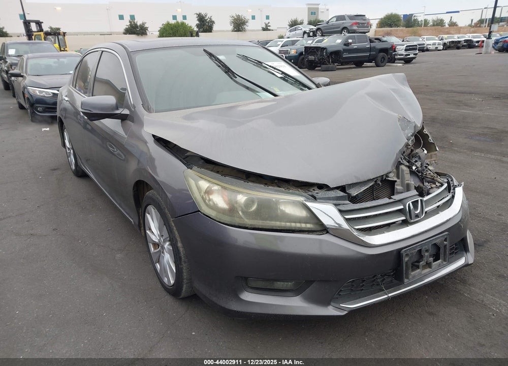 2014 HONDA ACCORD EX VIN: 1HGCR2F70EA236587