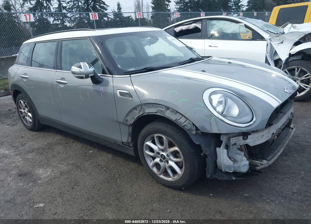 2017 MINI CLUBMAN COOPER VIN: WMWLN5C53H2E32522