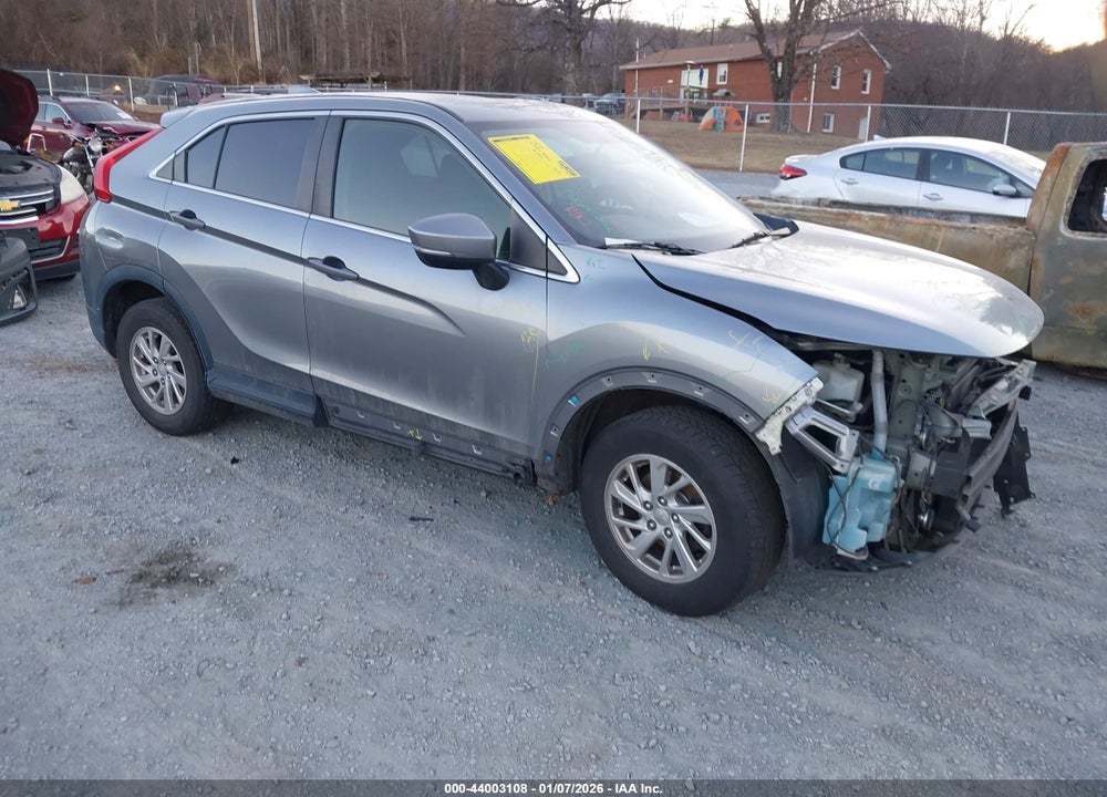 2019 MITSUBISHI ECLIPSE CROSS ES VIN: JA4AT3AA5KZ031645