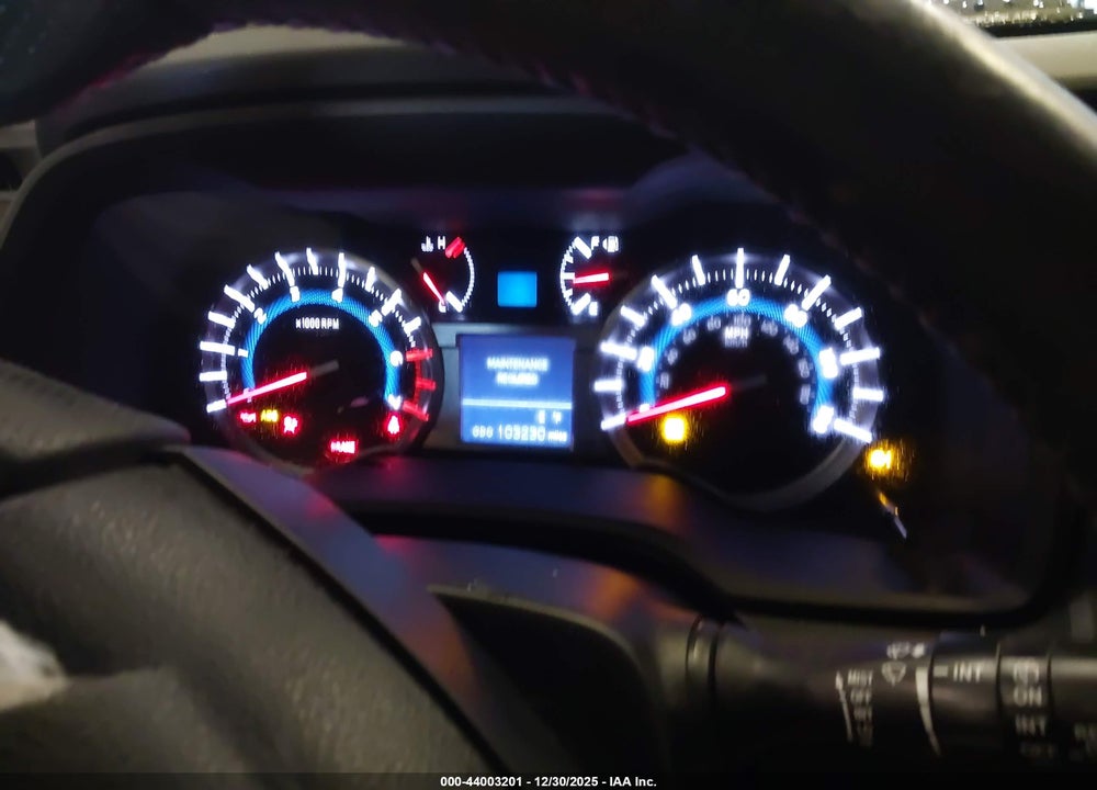 2018 TOYOTA 4RUNNER SR5 PREMIUM VIN: JTEBU5JR9J5578220