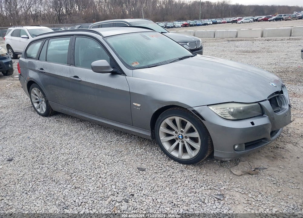 2011 BMW 328I XDRIVE VIN: WBAUU3C52BA541818