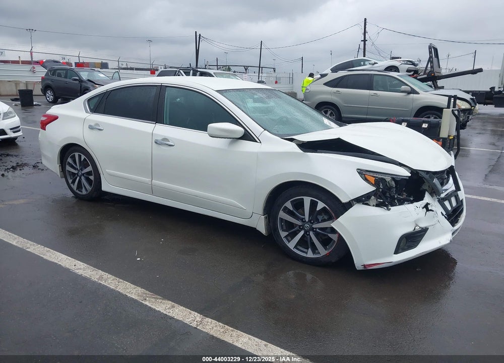 2016 NISSAN ALTIMA 2.5 SR VIN: 1N4AL3AP4GC294316