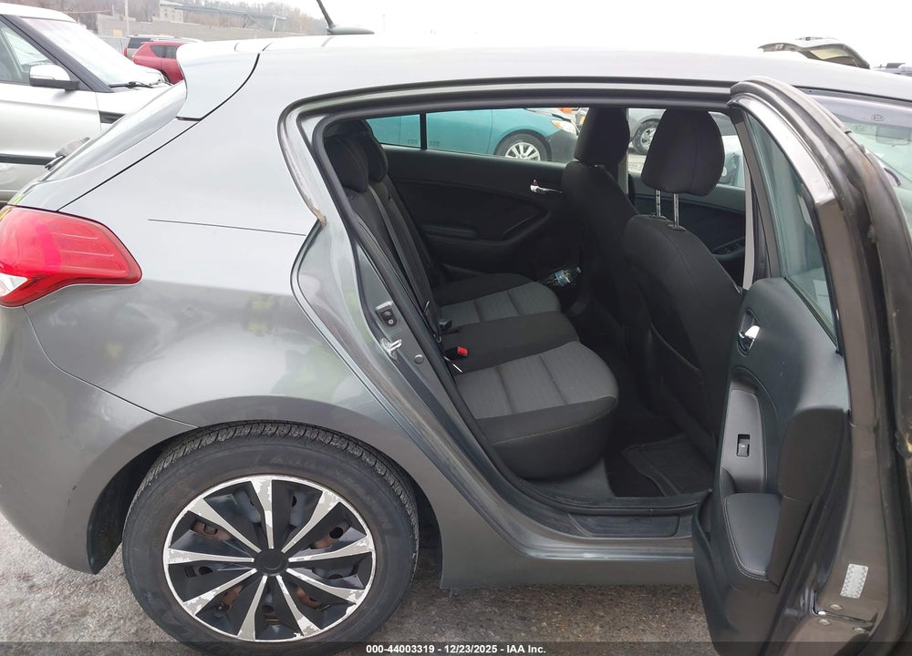 2016 KIA FORTE LX VIN: KNAFK5A89G5526238