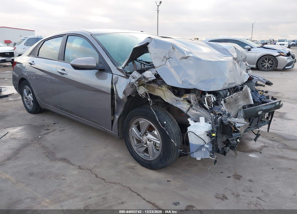 2024 HYUNDAI ELANTRA SE VIN: KMHLL4DG6RU792451
