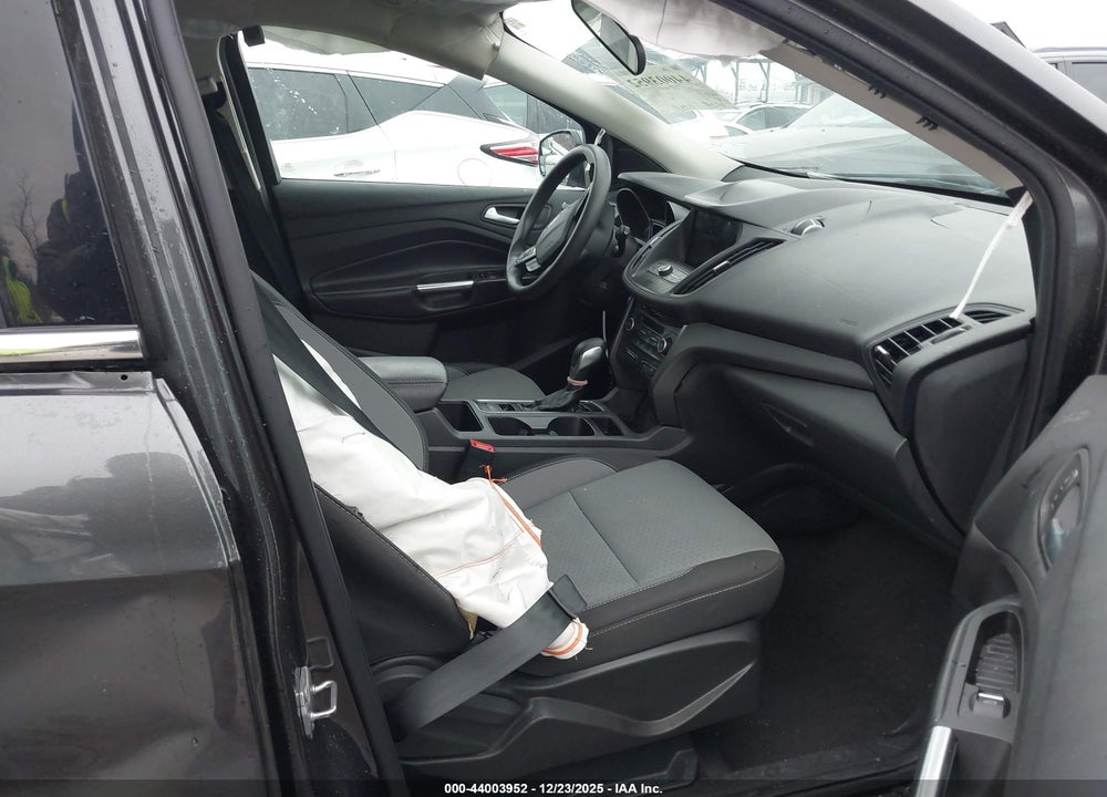 2019 FORD ESCAPE SE VIN: 1FMCU0GD6KUB98424