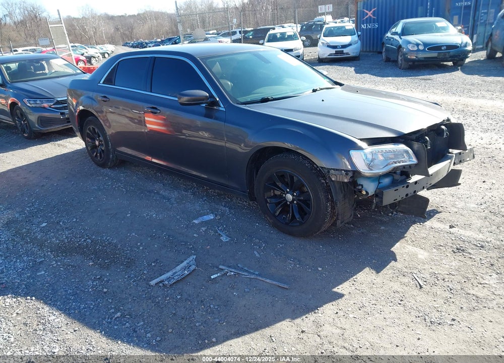 2015 CHRYSLER 300 LIMITED VIN: 2C3CCAAG9FH893722