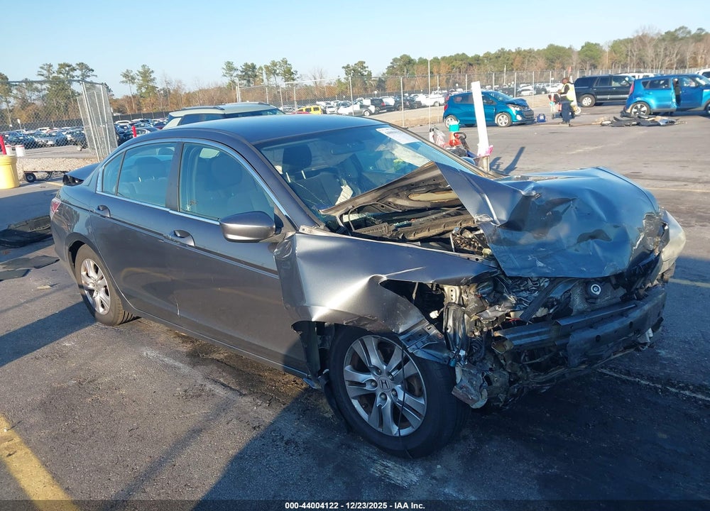2012 HONDA ACCORD 2.4 LX-P VIN: 1HGCP2F47CA082890