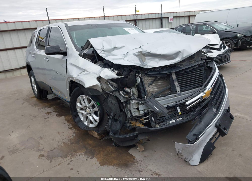 2019 CHEVROLET TRAVERSE LS VIN: 1GNERFKW8KJ116535