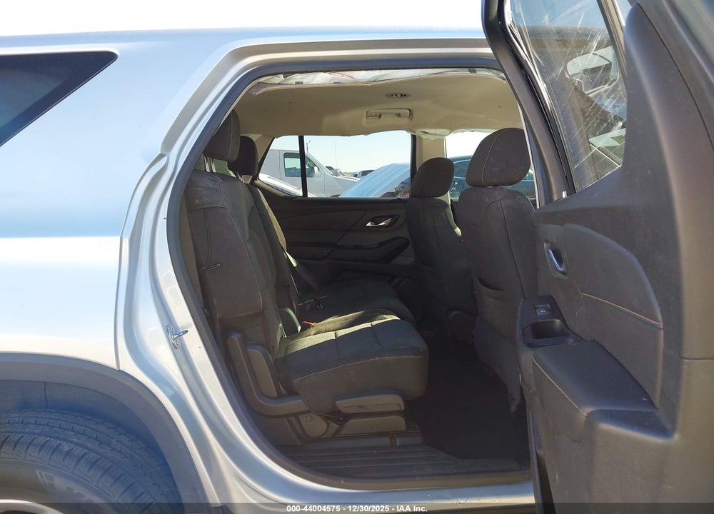 2019 CHEVROLET TRAVERSE LS VIN: 1GNERFKW8KJ116535