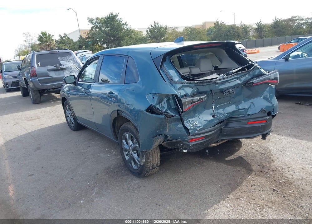 2026 HONDA HR-V 2WD LX VIN: 3CZRZ1H38TM703214