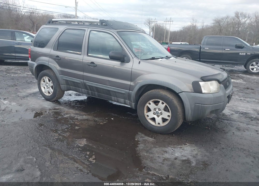 2002 FORD ESCAPE XLT VIN: 1FMYU04172KD96506