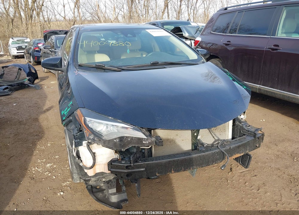 2019 TOYOTA COROLLA LE VIN: 2T1BURHE5KC149577