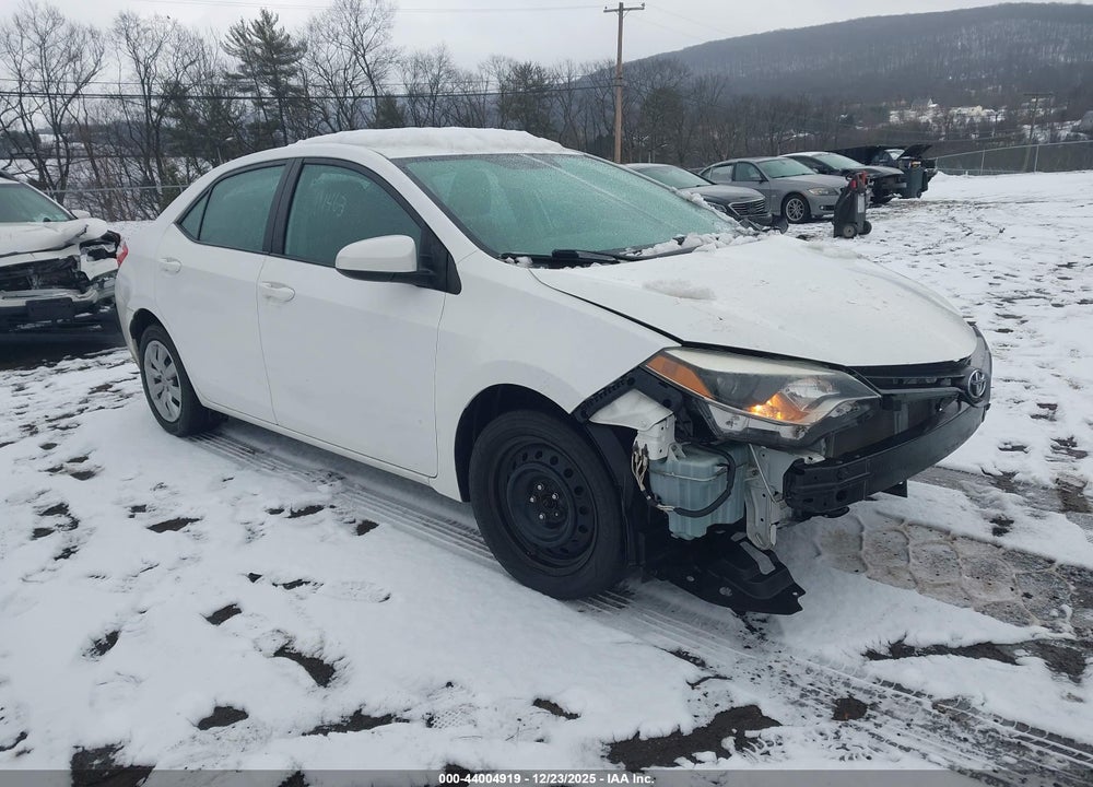 2015 TOYOTA COROLLA LE VIN: 2T1BURHE5FC358520