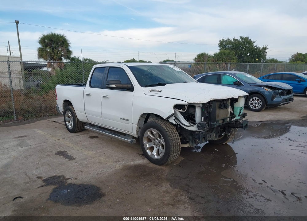 2019 RAM 1500 BIG HORN/LONE STAR  4X2 6'4 BOX VIN: 1C6RREBT4KN735286