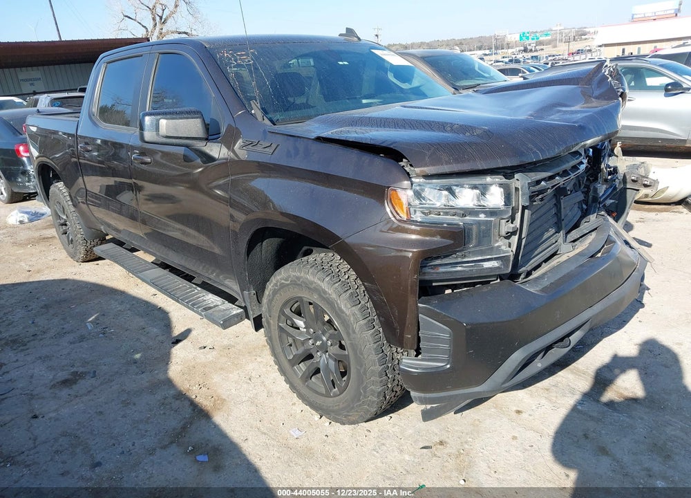 2019 CHEVROLET SILVERADO 1500 LT VIN: 3GCUYDED8KG122620
