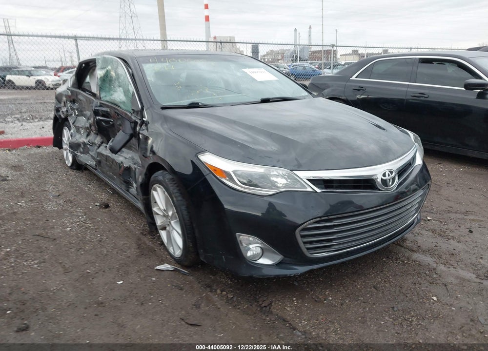 2013 TOYOTA AVALON XLE TOURING VIN: 4T1BK1EB2DU061542