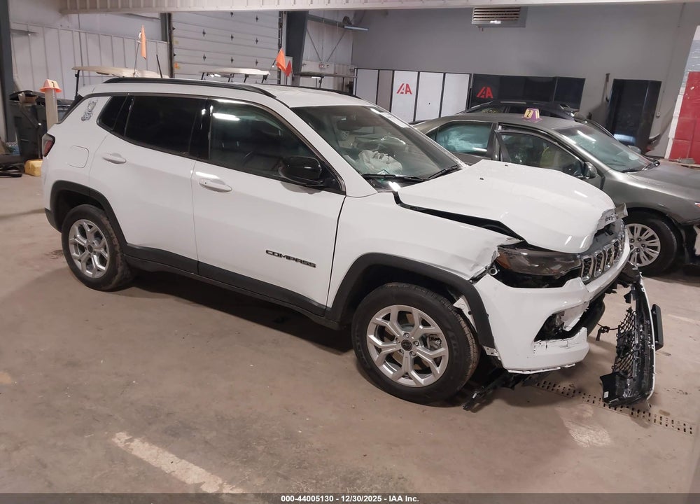 2025 JEEP COMPASS LATITUDE 4X4 VIN: 3C4NJDBN3ST588906