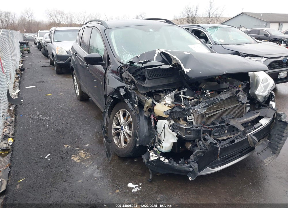 2017 FORD ESCAPE SE VIN: 1FMCU0G94HUB99463