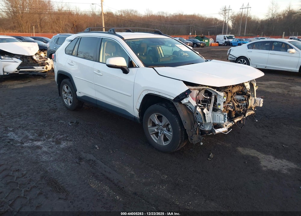 2022 TOYOTA RAV4 HYBRID XLE VIN: JTMRWRFV5ND157519