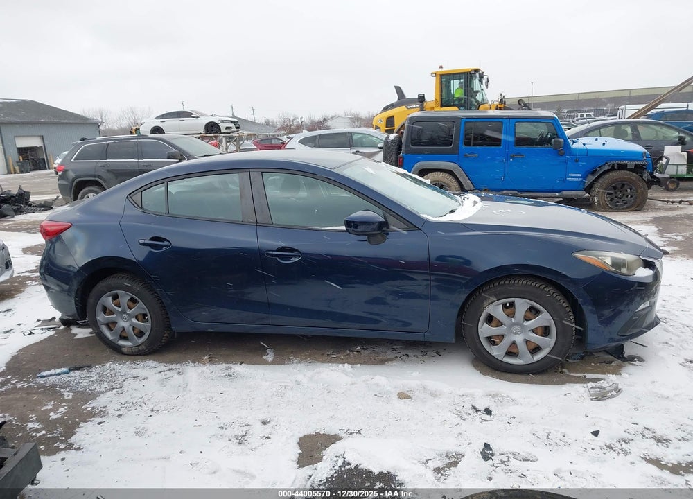 2014 MAZDA 3 I SPORT VIN: JM1BM1U78E1216917