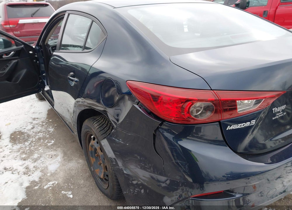 2014 MAZDA 3 I SPORT VIN: JM1BM1U78E1216917