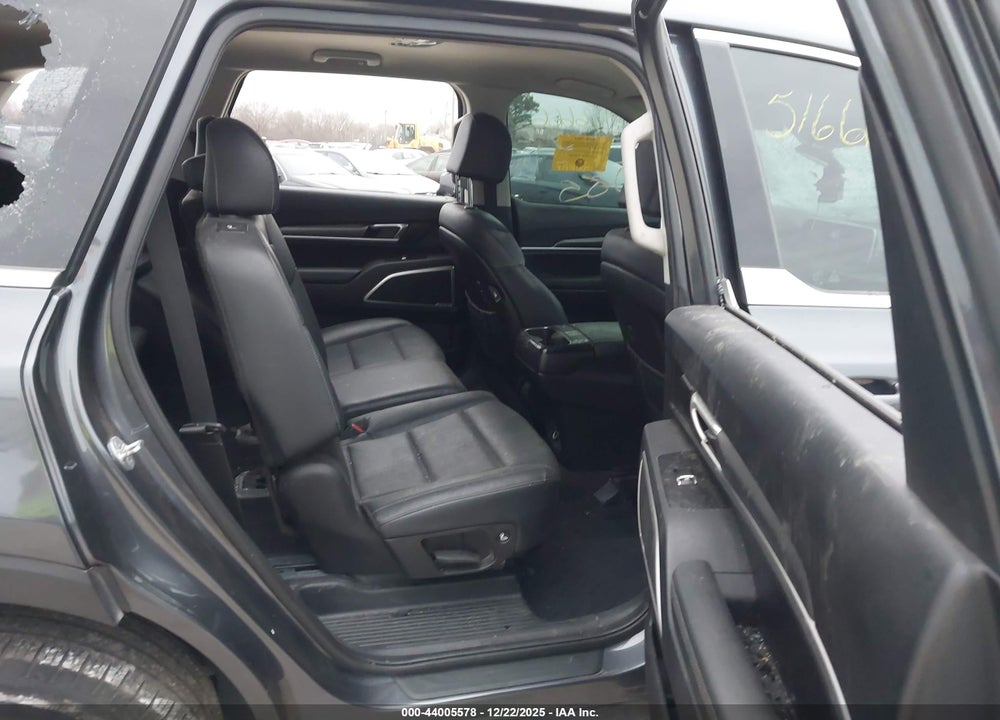 2022 KIA TELLURIDE LX VIN: 5XYP2DHC1NG305085