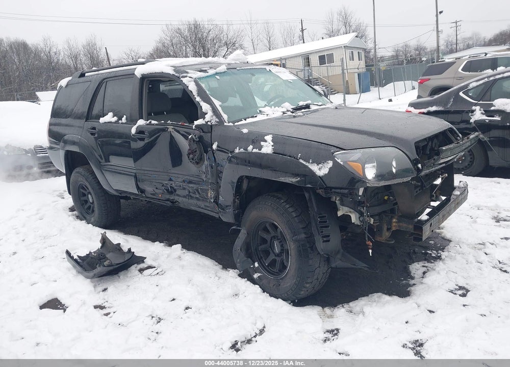 2004 TOYOTA 4RUNNER SR5 V6 VIN: JTEBU14R248012505