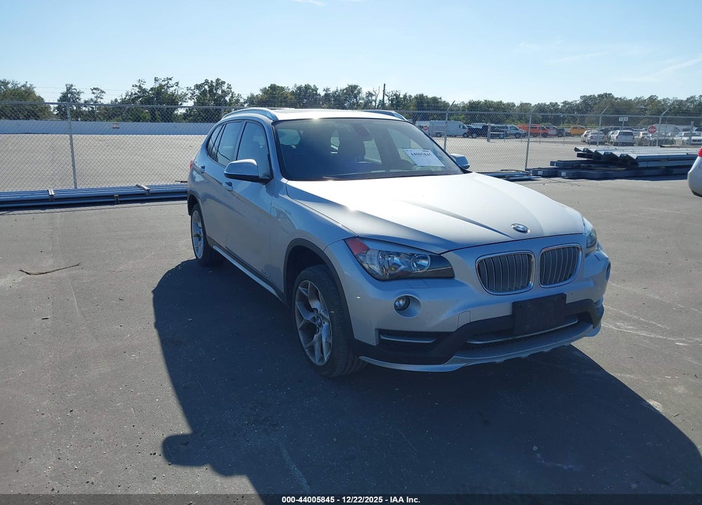 2015 BMW X1 XDRIVE28I VIN: WBAVL1C53FVY31236
