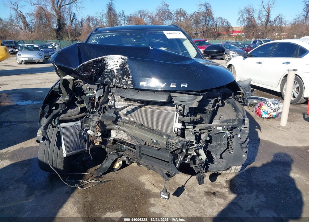 2019 LAND ROVER RANGE ROVER VELAR D180 S VIN: SALYB2EN5KA780855