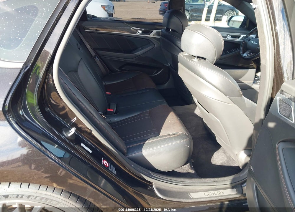 2018 GENESIS G80 3.3T SPORT VIN: KMHGN4JB6JU233457