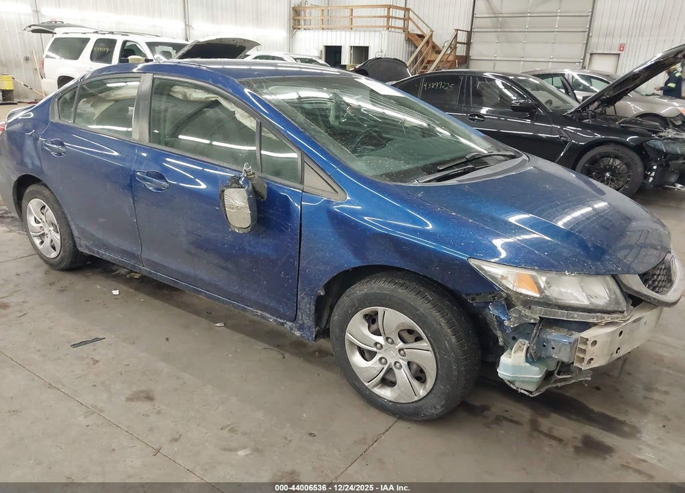 2014 HONDA CIVIC LX VIN: 19XFB2F57EE246805