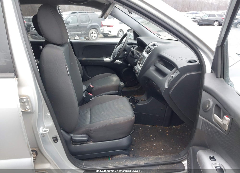 2009 KIA SPORTAGE LX V6 VIN: KNDJE723197577601
