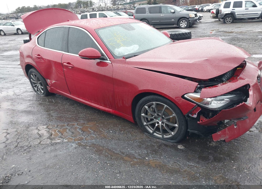 2017 ALFA ROMEO GIULIA AWD VIN: ZARFAEDN2H7549489