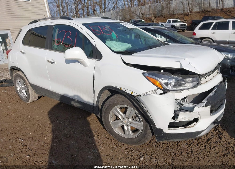 2020 CHEVROLET TRAX FWD LT VIN: KL7CJLSB9LB092127