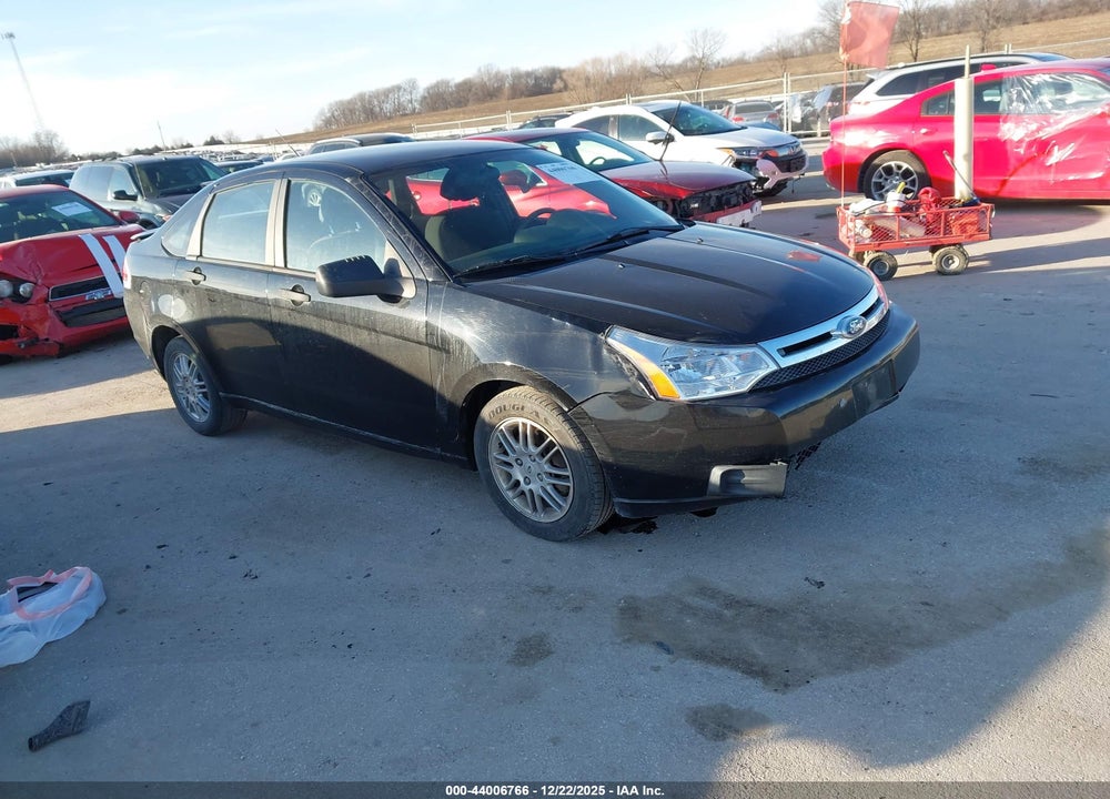 2010 FORD FOCUS SE VIN: 1FAHP3FN8AW290947