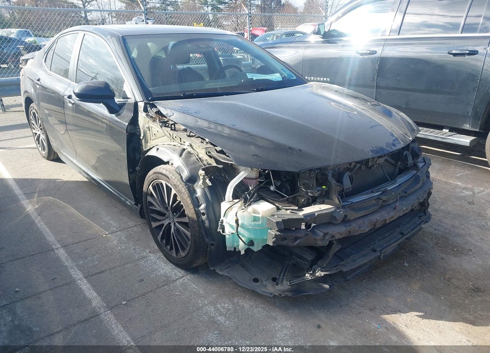 2020 TOYOTA CAMRY SE VIN: 4T1G11AK0LU941328
