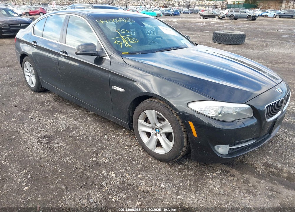 2013 BMW 528I XDRIVE VIN: WBAXH5C5XDD113400