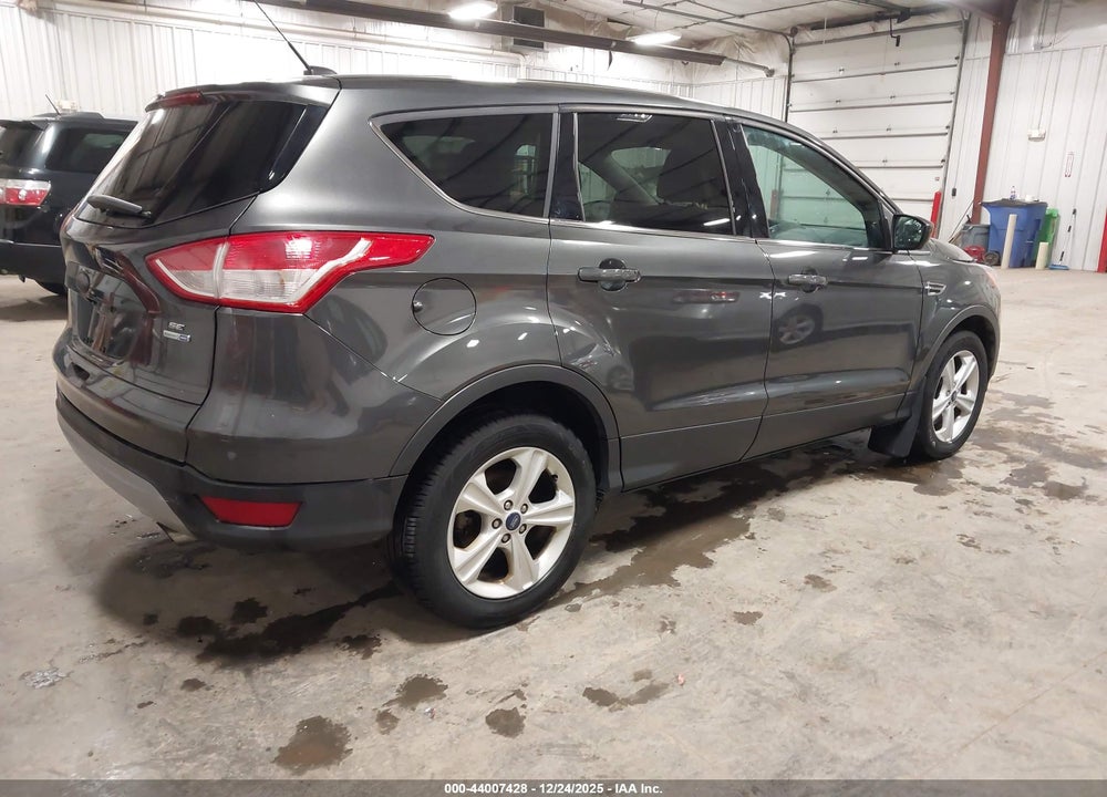 2015 FORD ESCAPE SE VIN: 1FMCU9GX5FUA92020