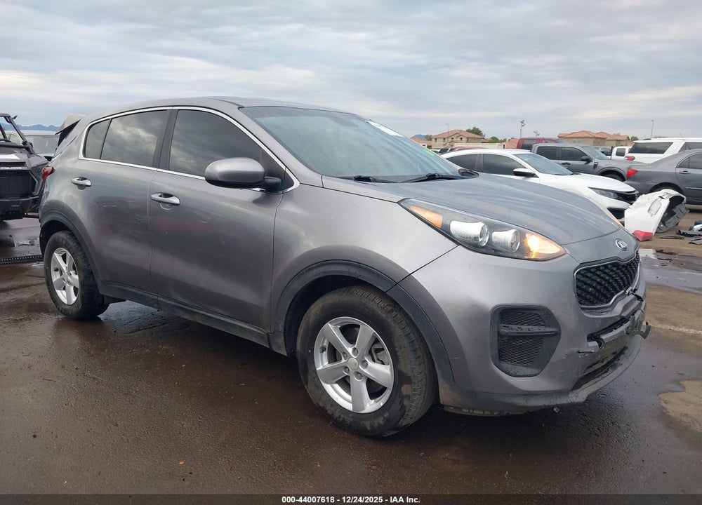 2018 KIA SPORTAGE LX VIN: KNDPM3AC1J7470592
