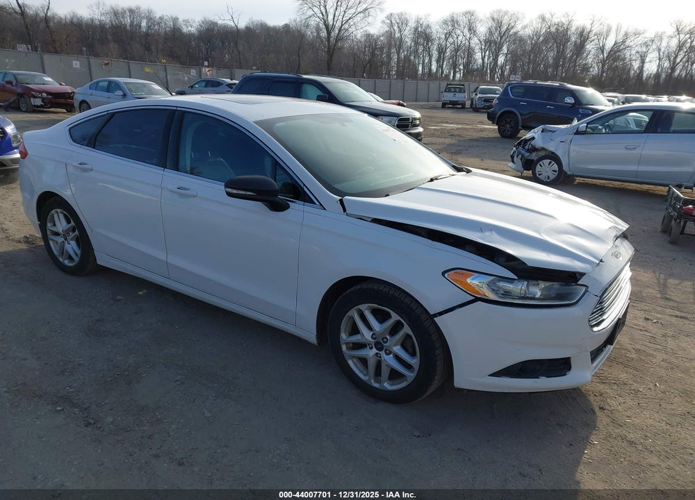 2014 FORD FUSION SE VIN: 3FA6P0HD1ER204218