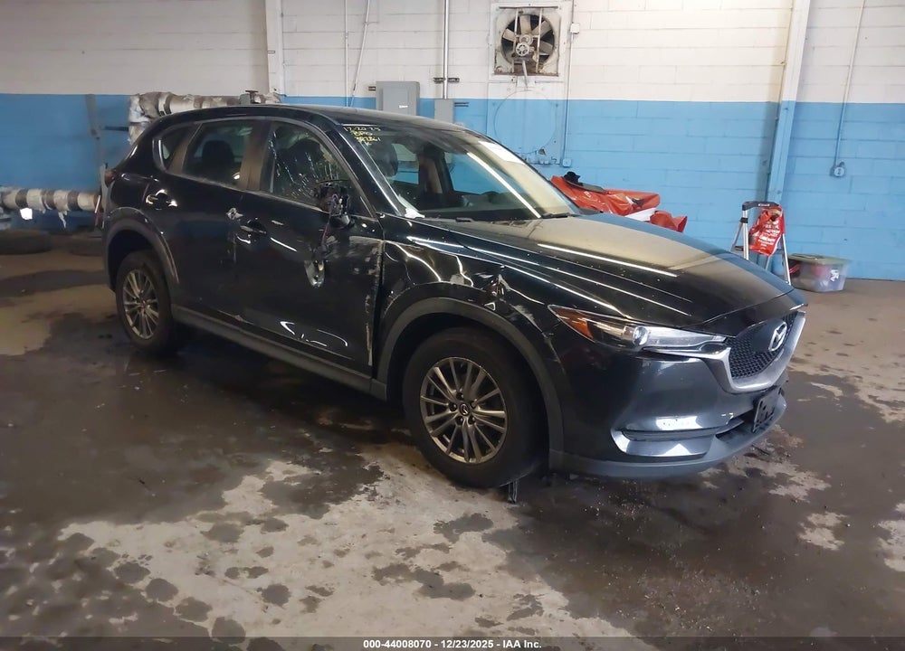 2018 MAZDA CX-5 SPORT VIN: JM3KFBBM3J0382861